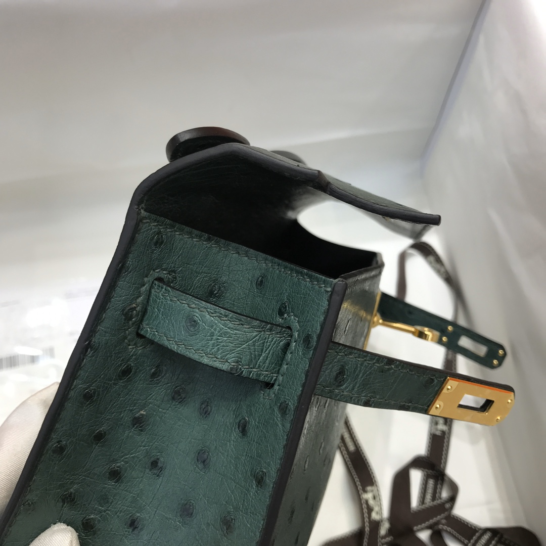 Hermes Mini Kelly Pochette 22cm Bag In Deep Green Ostrich Leather